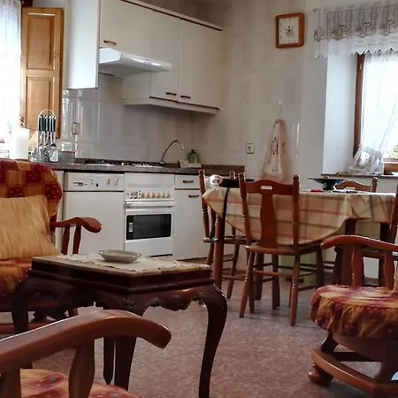 펜션 La Casina De 라네스